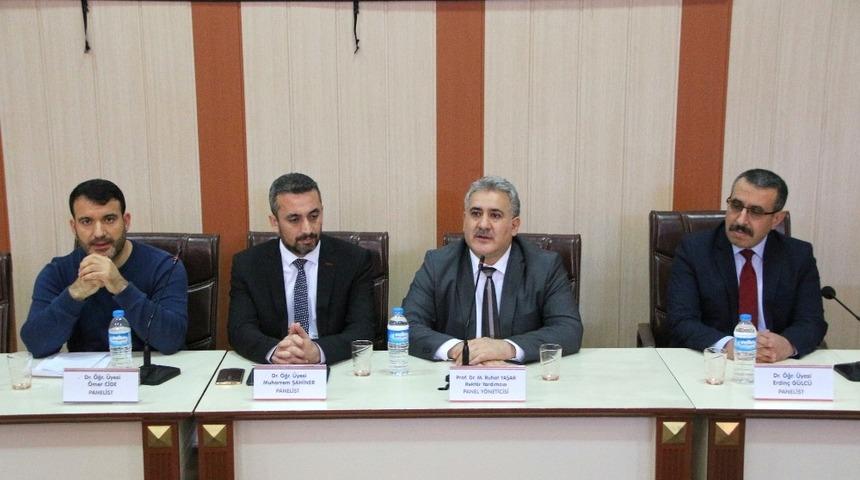 Kilis&rsquo;te "Toplumda Barış" paneli