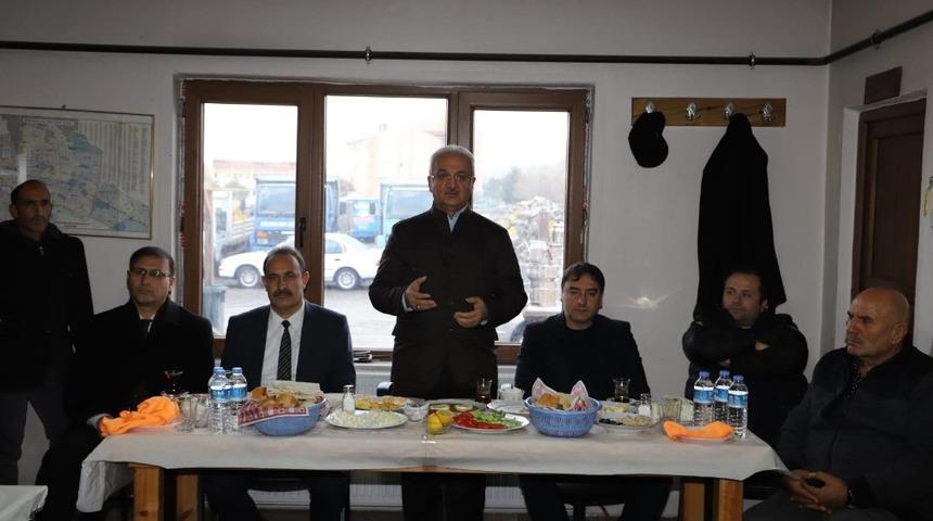 Başkan Başsoy, Fen İşleri personeliyle biraraya geldi