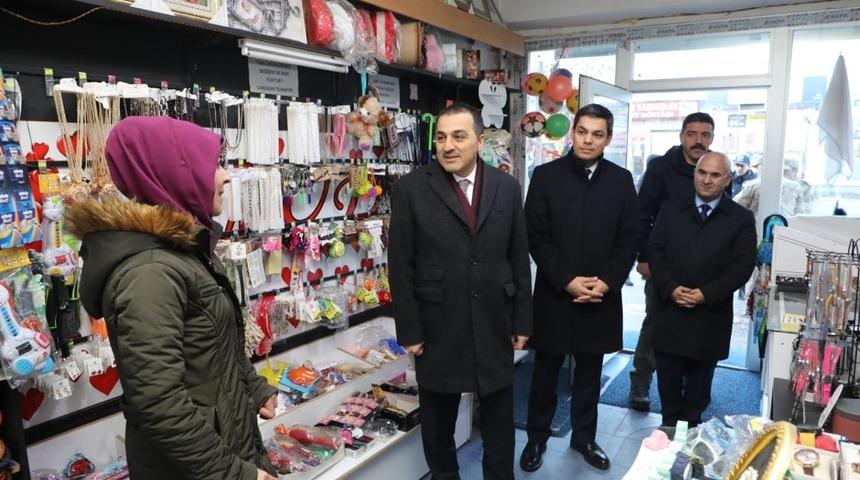 Vali T&uuml;rker &Ouml;ks&uuml;z, Selim&rsquo;de