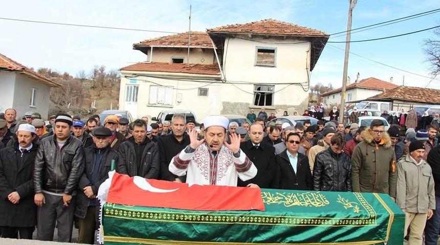 Şehit annesi son yolculuğuna uğurlandı