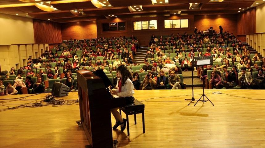 BİLSEM &Ouml;ğrencilerinden &lsquo;G&uuml;z&rsquo; konseri