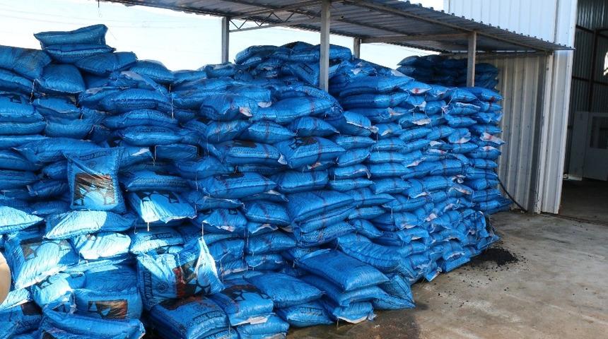 Antalya&rsquo;da 439 ton k&ouml;m&uuml;r il dışına &ccedil;ıkarıldı