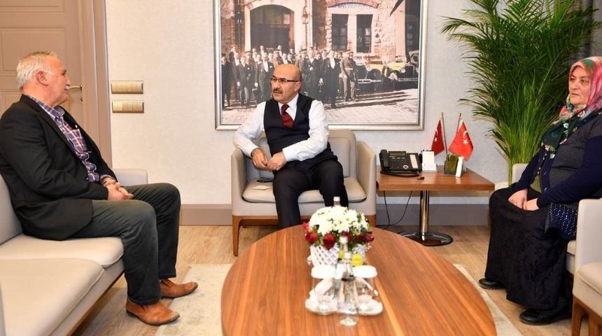 Şehit aileleri Vali Mahmut Demirtaş&rsquo;ı ziyaret etti