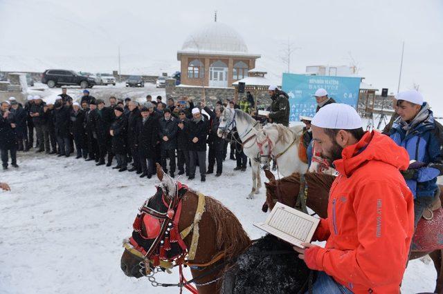 Erzurum’un 500 yıllık geleneği Binbir Hatim başladı