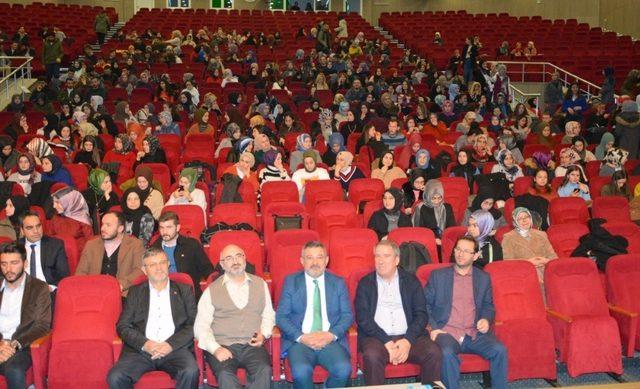 ÇOMÜ’de ‘İdeal Devlet’ konulu panel gerçekleştirildi