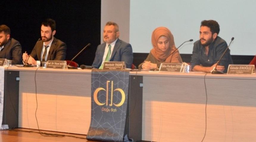 &Ccedil;OM&Uuml;&rsquo;de &lsquo;İdeal Devlet&rsquo; konulu panel ger&ccedil;ekleştirildi