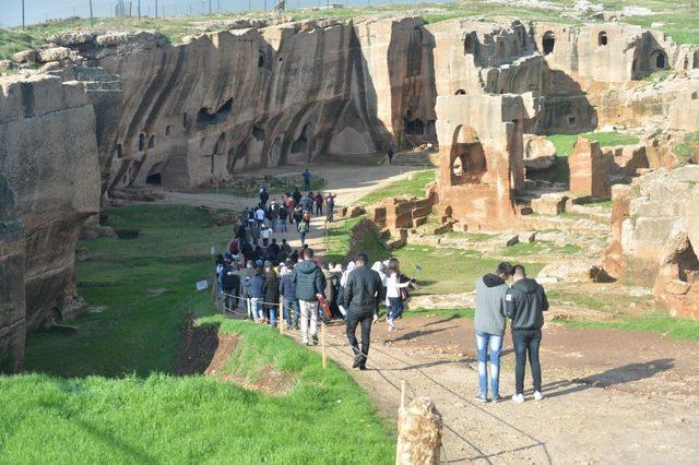 Mardin Emniyetinden mülteci çocuklar için proje