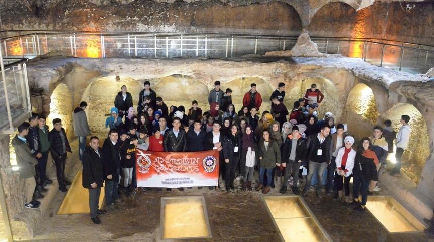 Mardin Emniyetinden m&uuml;lteci &ccedil;ocuklar i&ccedil;in proje