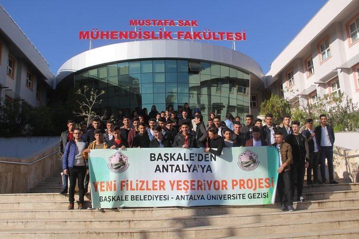 Başkale Belediyesinden Antalya gezisi G2