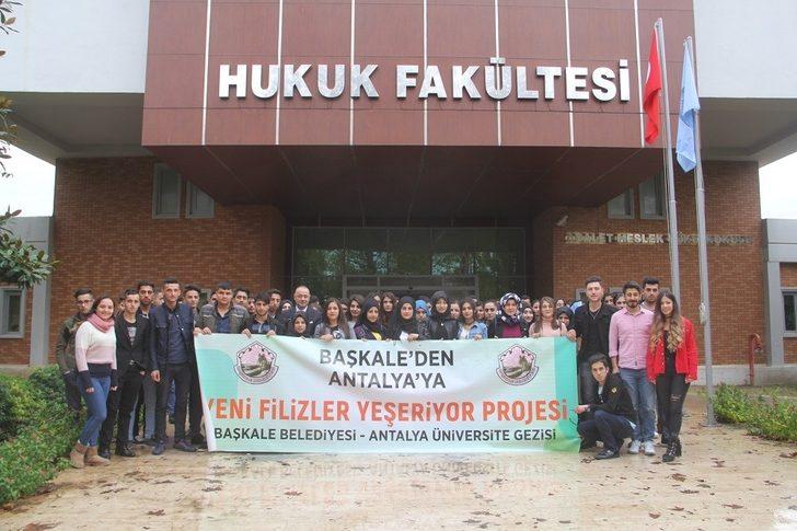 Başkale Belediyesinden Antalya gezisi G5