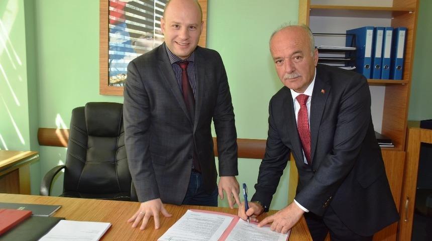 Kanser taraması yaptıran kadınlara &uuml;cretsiz kahve ve spor imkanı