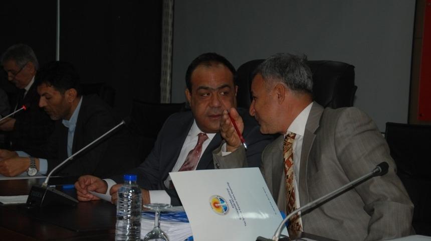 MHP&rsquo;li Cevheribucak: "Sizin yaptığınız ortaklığa sığmaz"