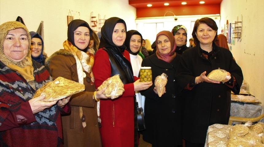 AK Parti’li kadınlardan ’yerli malı çarşısı’