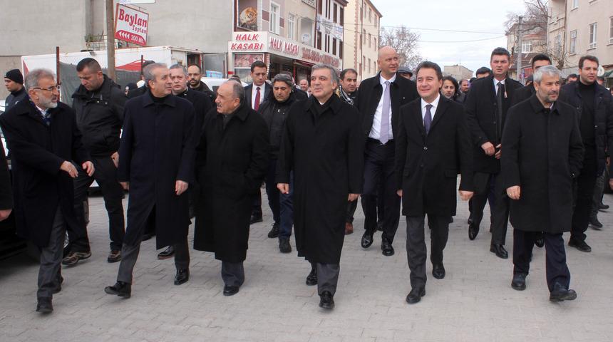 Eski Bakan &Ouml;mer Din&ccedil;er'in acı g&uuml;n&uuml;