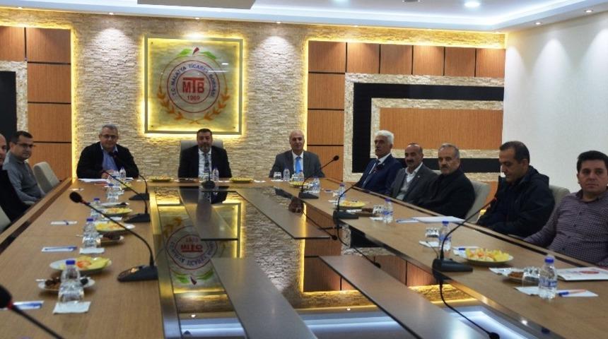 Kuru kayısı lisanslı depoculuk y&ouml;netmeliği ele alındı