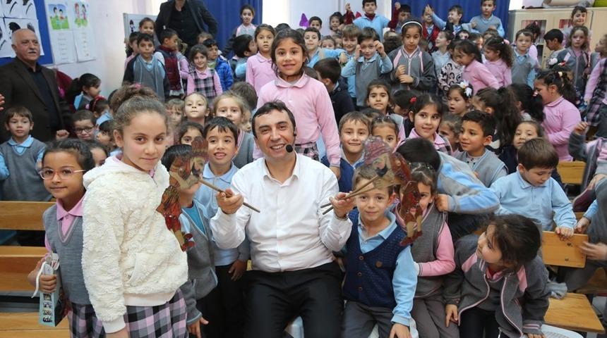 Adapazarı Belediyesinden &ouml;ğrencilere diş bakım seti