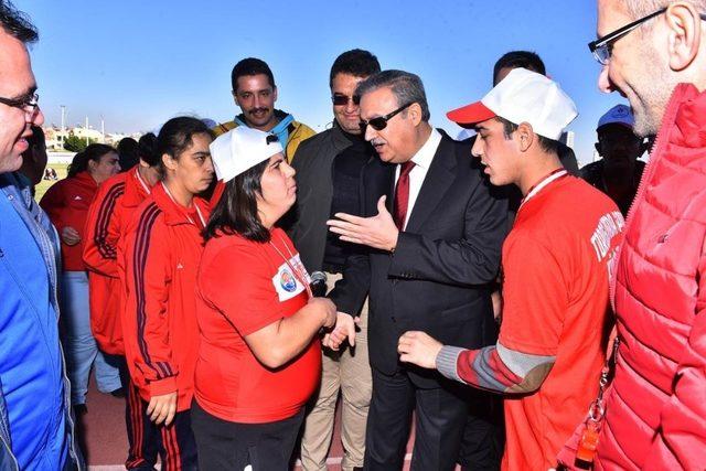 Mersin’de özel sporcular için şölen düzenlendi