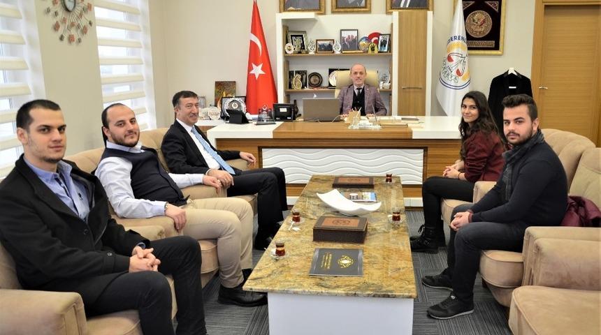 &Ouml;ğrenci Meclisi Başkanı Kılın&rsquo;dan Başkan &Ouml;zt&uuml;rk&rsquo;e teşekk&uuml;r  ziyareti
