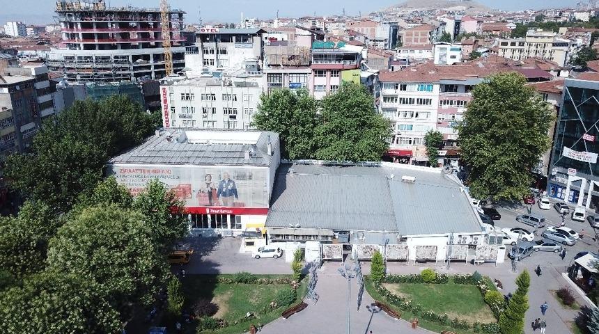 Malatya yeni kent meydanına kavuşuyor