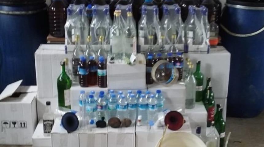 Polisten ka&ccedil;ak i&ccedil;ki operasyonu