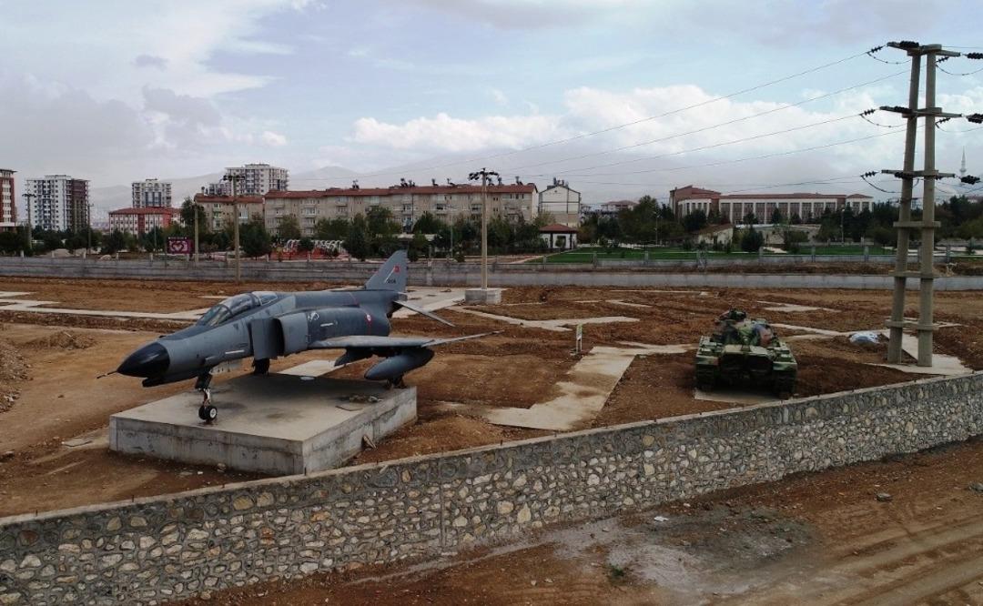 Savaş m&uuml;zesi hazırlıkları s&uuml;r&uuml;yor