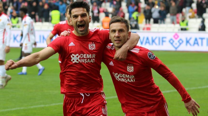 Sivasspor - Ankarag&uuml;c&uuml; ma&ccedil;ının muhtemel 11'leri