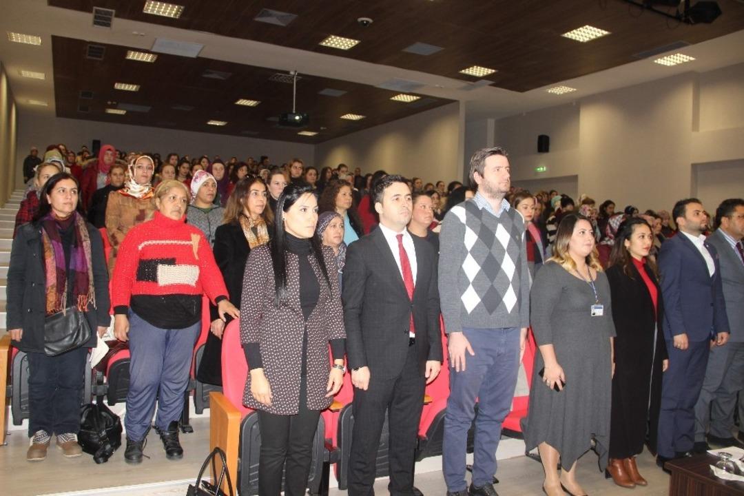 Aydınlı kadınlara finansal okuryazarlık anlatıldı