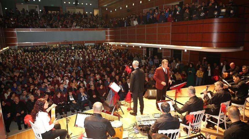 B&uuml;y&uuml;kşehir Konservatuvarı&rsquo;ndan muhteşem konser