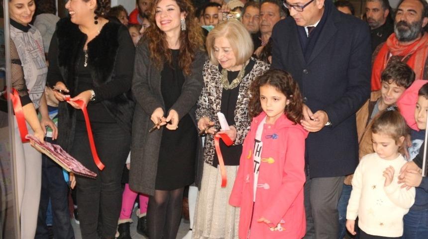 &Ccedil;ocuklar 2019 yılından beklentilerini resmettiler