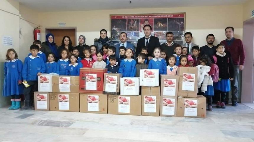 Bolvadin 24 Eyl&uuml;l Anaokulunda kalplere dokunan proje