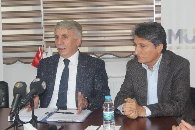 Elazığ’da İş adamlarına vizyoner liderlik eğitimi