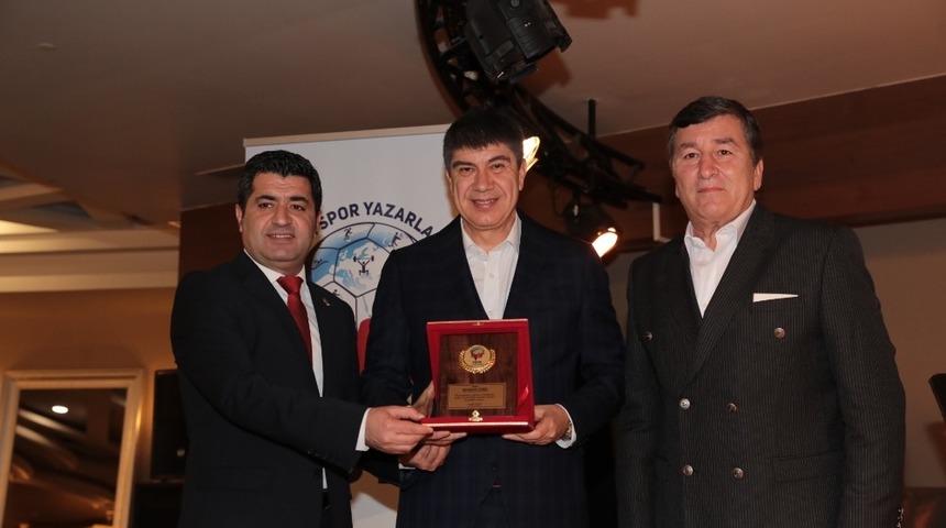 T&uuml;rel TSYD gecesinde