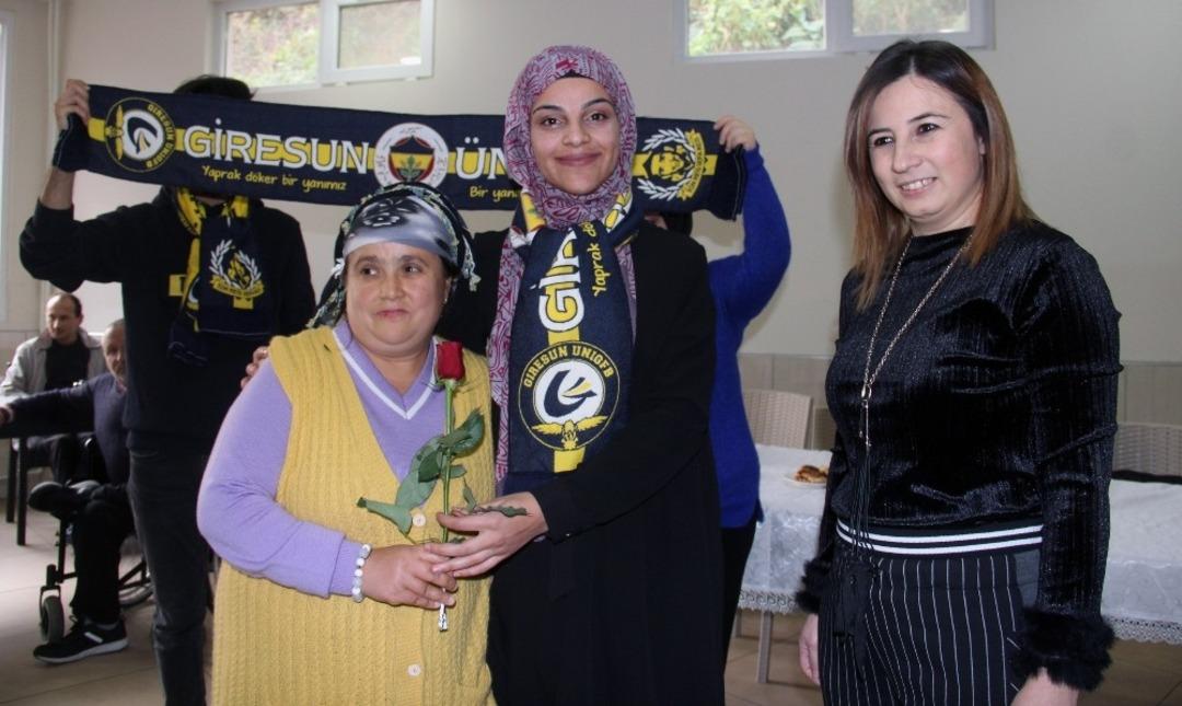 Giresun &Uuml;niversitesi Gen&ccedil; Fenerbah&ccedil;eliler Grubu&rsquo;ndan anlamlı ziyaret