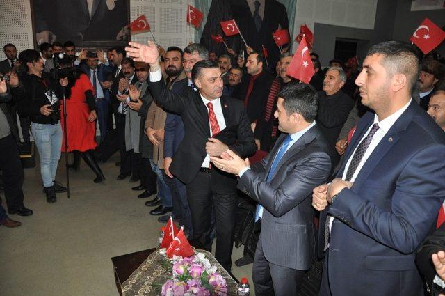 MHP Kars Belediye Başkan Adayı Çetin Nazik Kars’a geldi