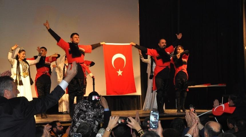 MHP Kars Belediye Başkan Adayı &Ccedil;etin Nazik Kars&rsquo;a geldi