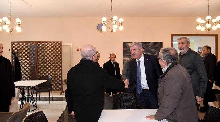 Başkan Polat, Vefa Konağını ziyaret etti