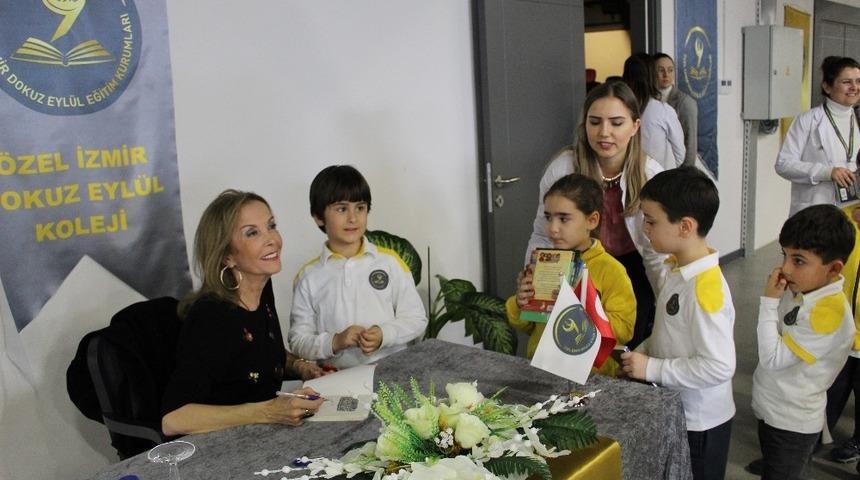 &Ouml;ğrencilerin Canan Tan sevgisi