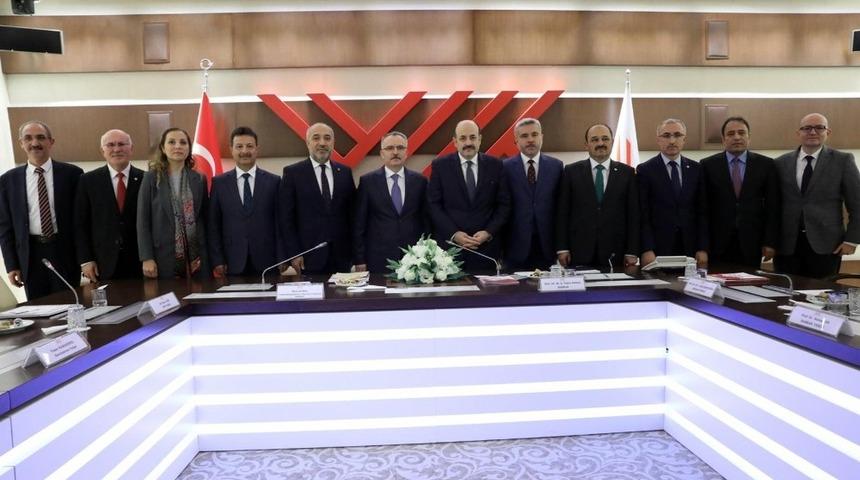 Rekt&ouml;r &Ccedil;akar, "Marka oluşturma aşamaları tamamlandı"