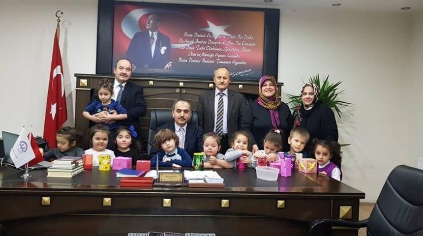 Sadaka kutusu Yemenli &ccedil;ocuklar i&ccedil;in a&ccedil;ıldı