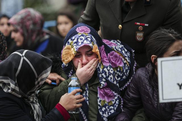 Şehit üsteğmen son yolculuğuna uğurlandı