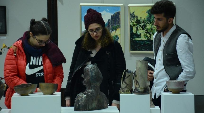 Uluslararası Sanat Sempozyumu ve 4. Uluslararası Seramik Pişirim &Ccedil;alıştayı Karma Sergisi a&ccedil;ıldı