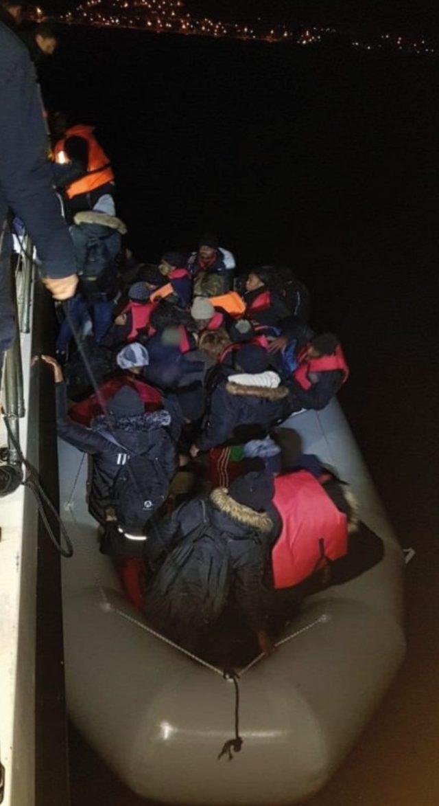 Güzelçamlı’da 2 operasyonda 71 kaçak göçmen yakalandı
