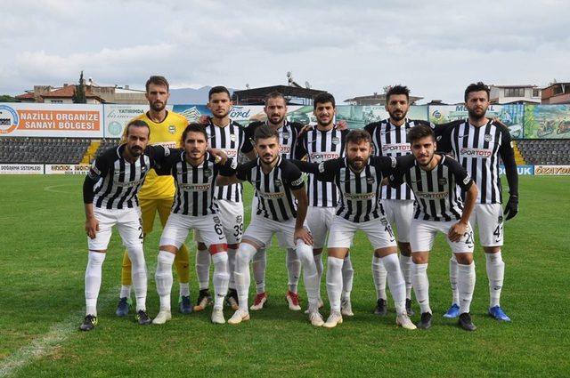 Nazilli Belediyespor ilk yarıyı 3 puanla kapattı