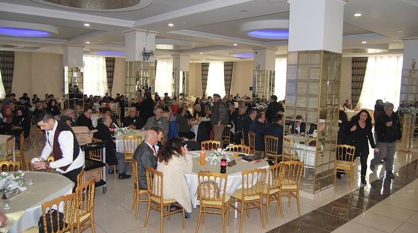 Alaplı&rsquo;nın Kurucu Belediye Başkanı Ey&uuml;p Yaman, t&ouml;renle anıldı