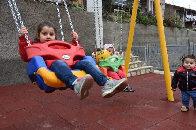İzmit’te engelli dostu park açıldı