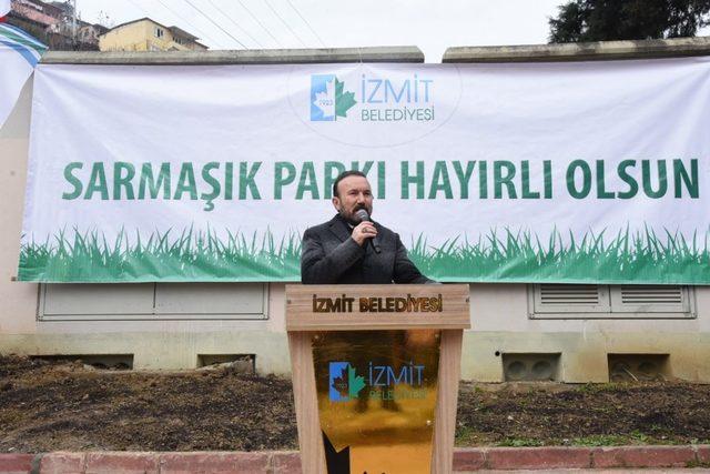 İzmit’te engelli dostu park açıldı