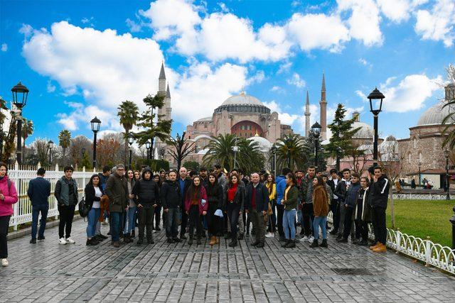 Tunceli'de 2019 öğrenci, çeşitli illerdeki üniversiteleri tanıma fırsatı buldu