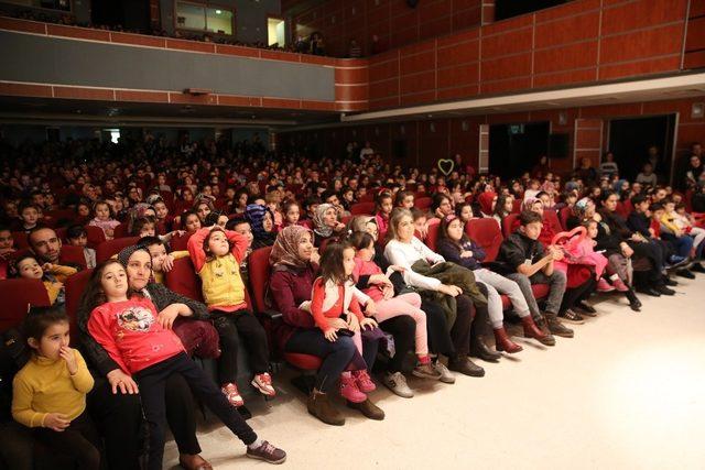 Büyükşehir’in Aralık ayı kültür sanat etkinlikleri sürüyor