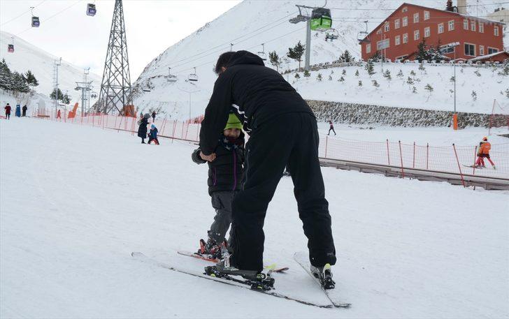 Kayak merkezlerindeki oteller yüzde 100 doldu G5