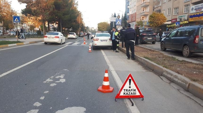 Kazada ağır yaralanan yaya hayatını kaybetti